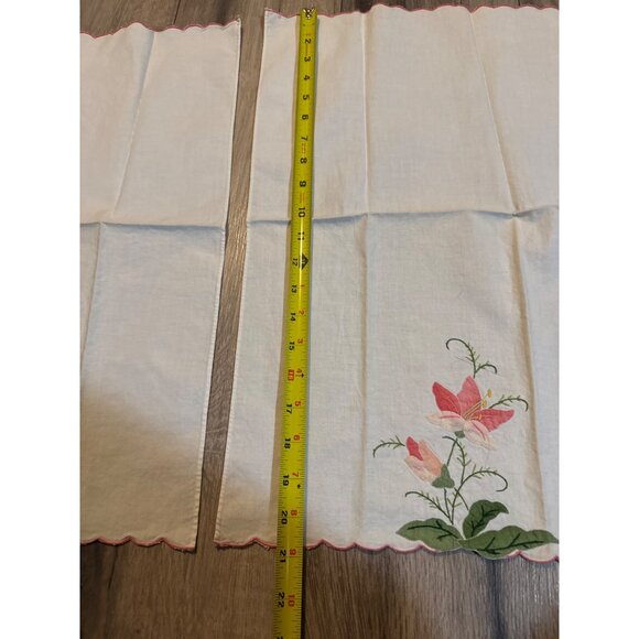 Vintage Hand-Embroidered Floral Table Runners Set Of 2 With Scalloped Edges 19" - Picture 2 of 6